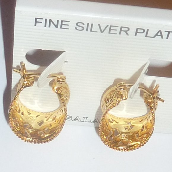 Shiny Gold Filigree, Silver Plated, Cut Out Design, Oval Open Hoop Earrings New - Picture 2 of 11